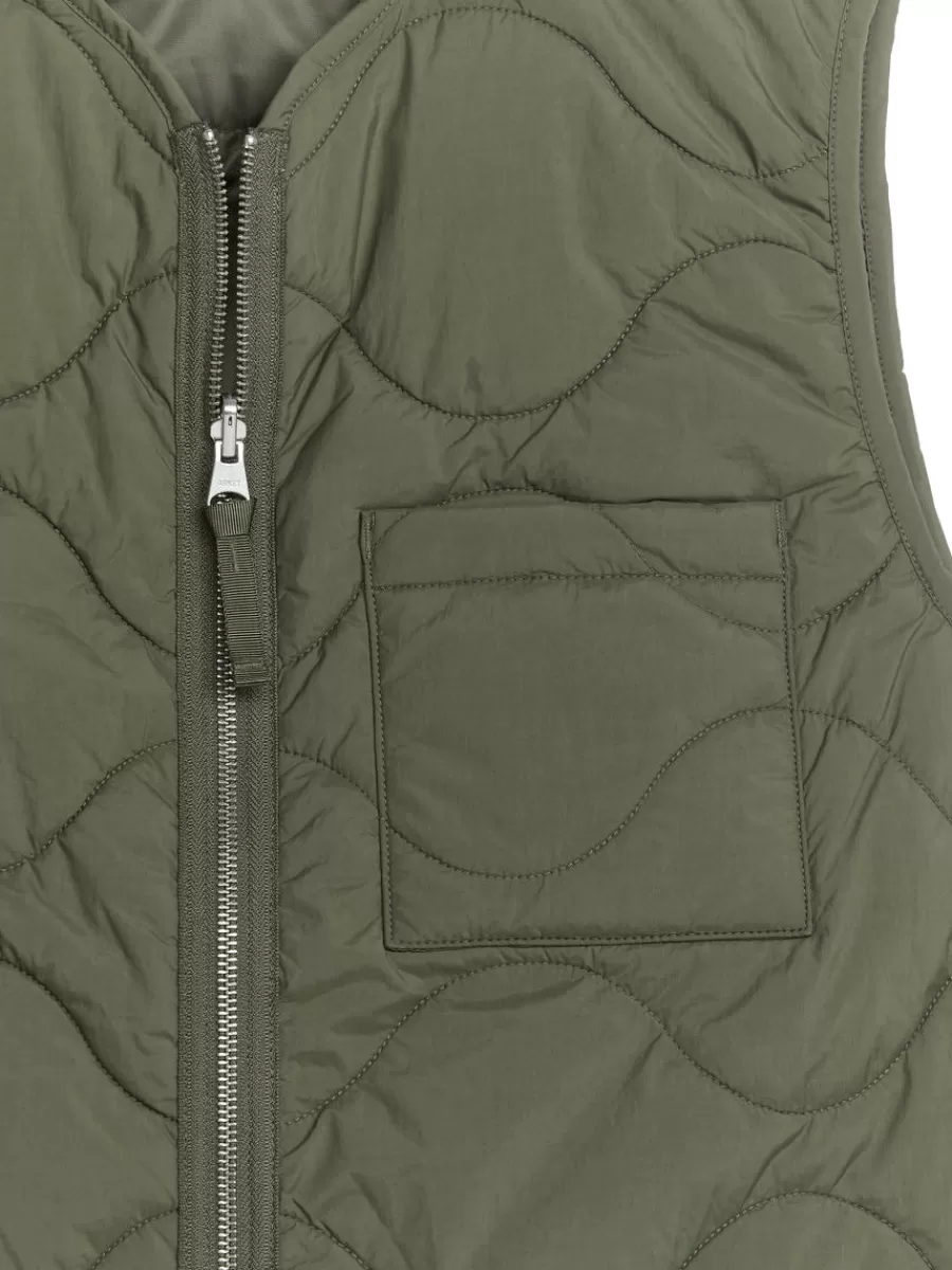 New ARKET 2-in-1 Quilted Liner Vest Green
