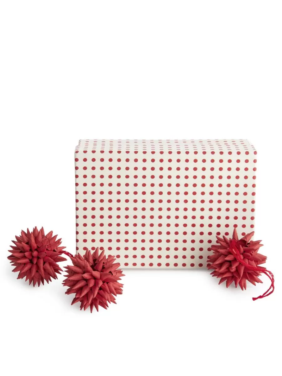 Discount ARKET A World Of Craft Paper Stars Set Of 6 Red