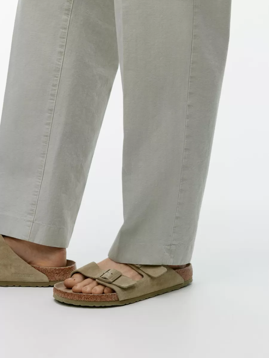 Discount ARKET Birkenstock Arizona Suede Sandals Beige