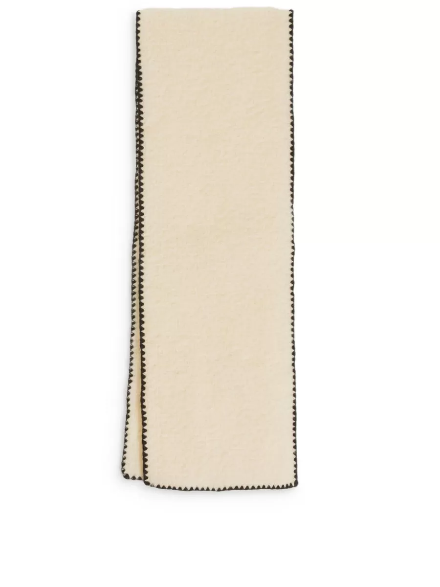 Fashion ARKET Blanket-Stitch Scarf Beige
