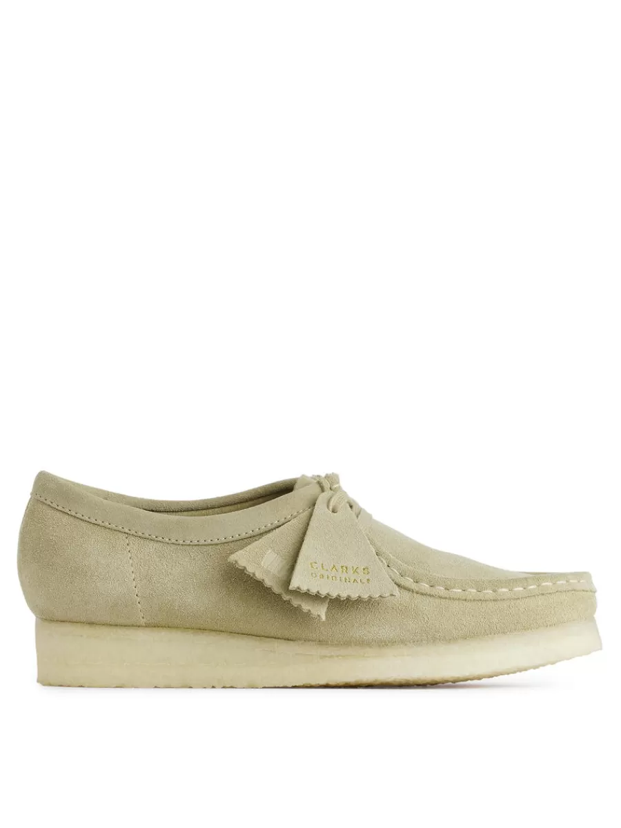 Discount ARKET Clarks Wallabee Shoes Beige