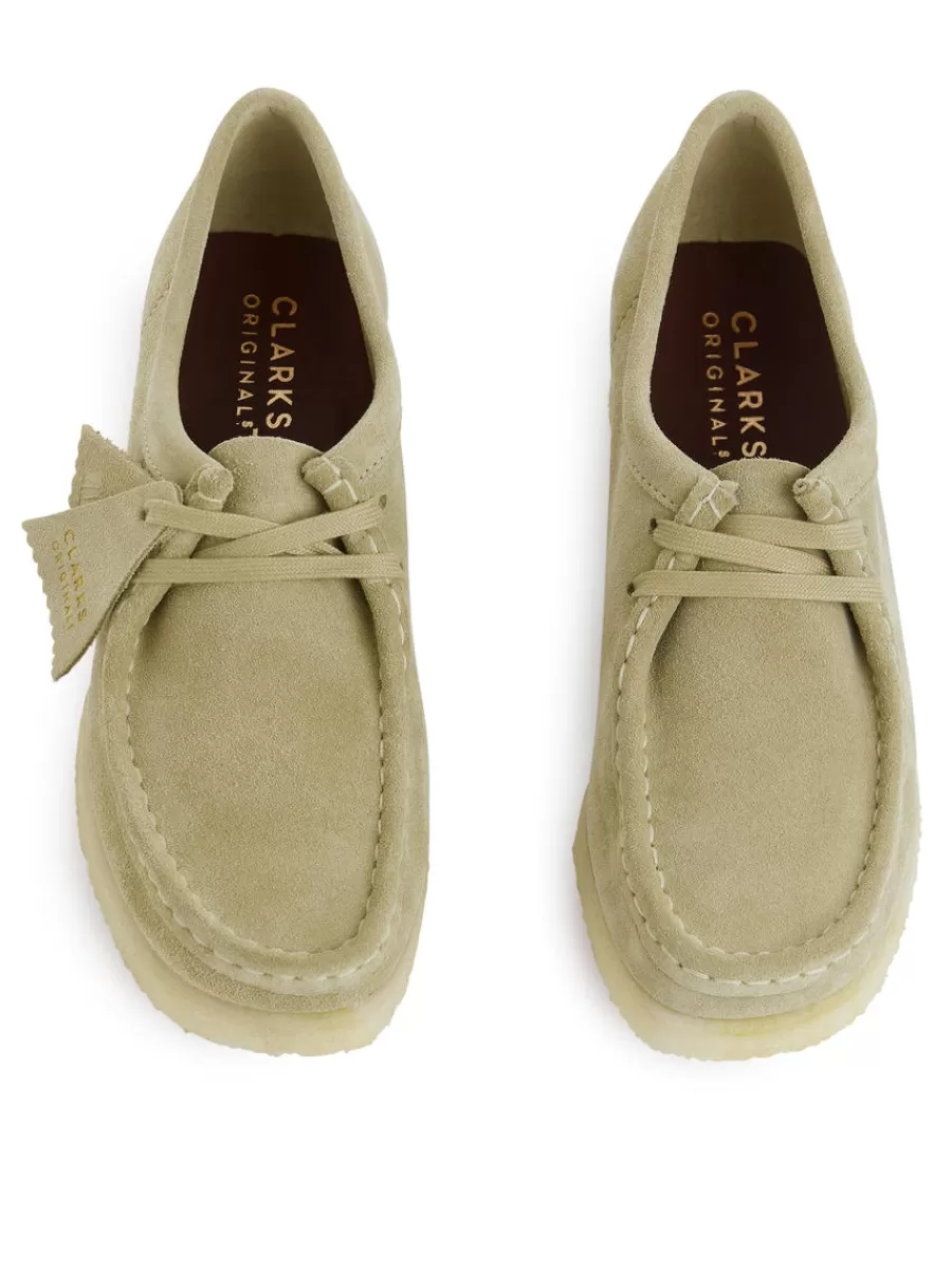 Discount ARKET Clarks Wallabee Shoes Beige