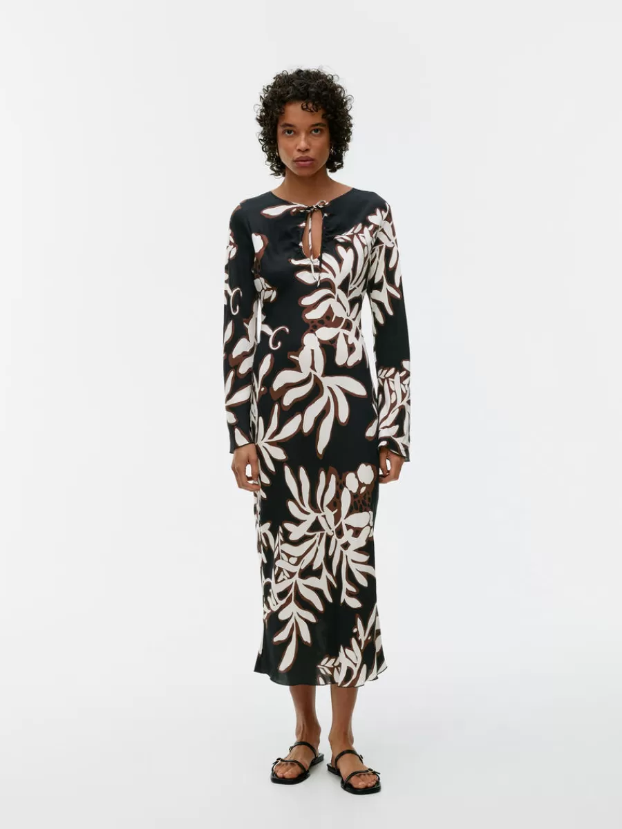 Sale ARKET Drape Maxi Dress Black/White