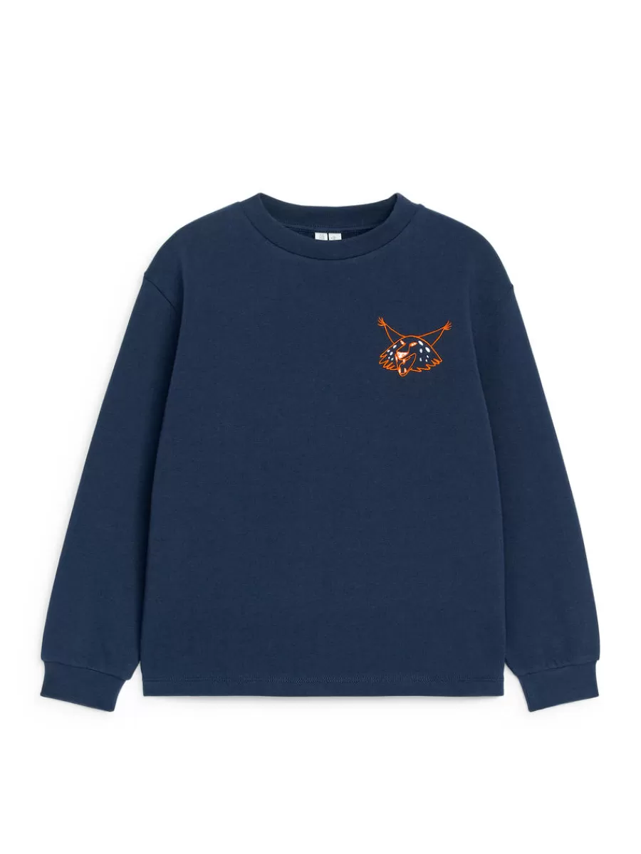 Shop ARKET Embroidered Sweatshirt Dark Blue/Lynx