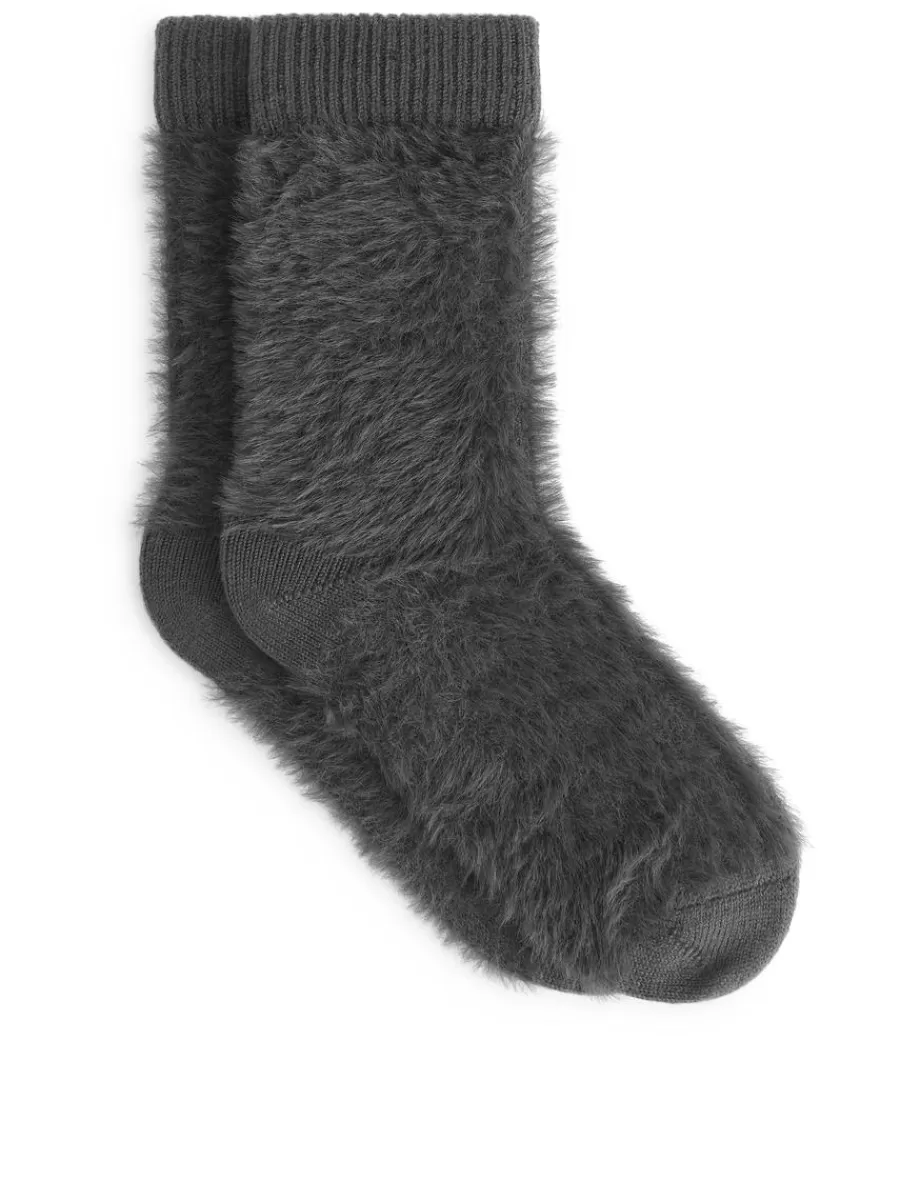 Discount ARKET Fluffy Socks Dark Grey