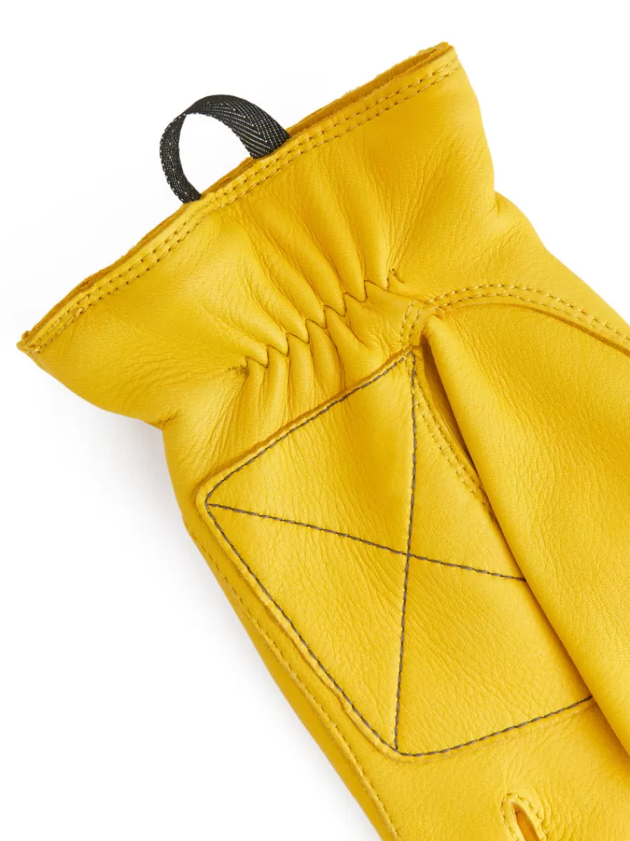 Cheap ARKET Hestra Eirik Leather Gloves Yellow