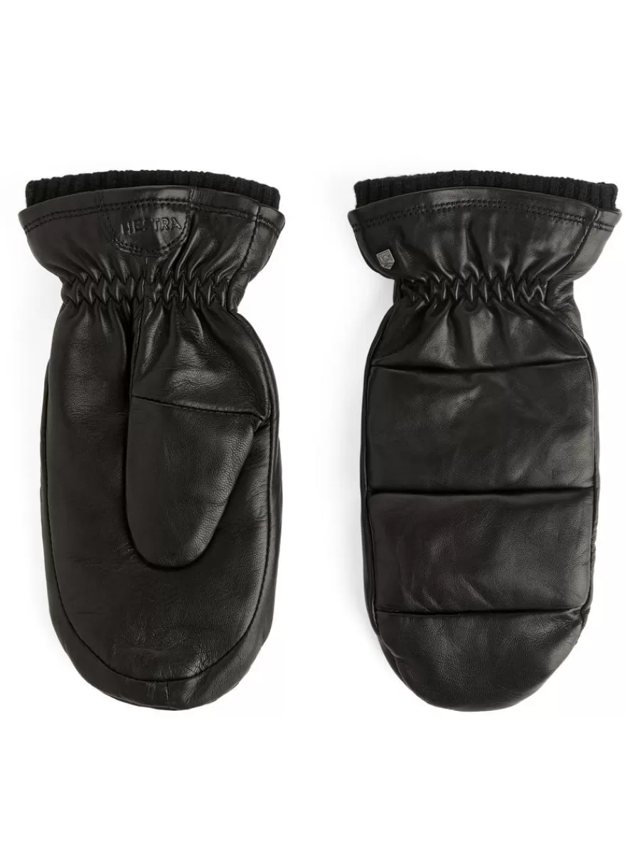 Shop ARKET Hestra Torun Mittens Black