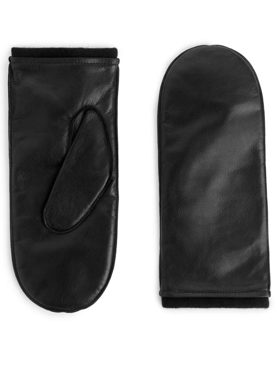 Fashion ARKET Lined Leather Mittens Black