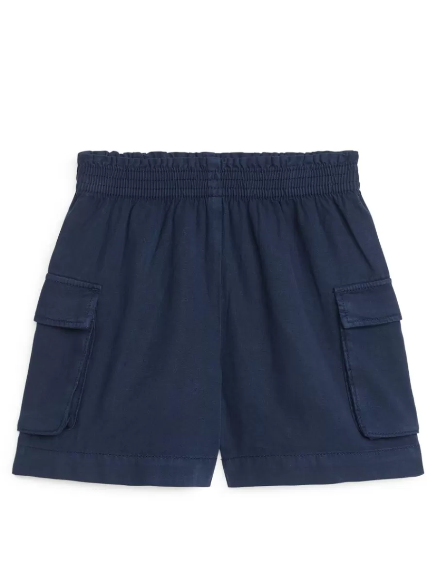 Discount ARKET Lyocell Utility Shorts Dark Blue