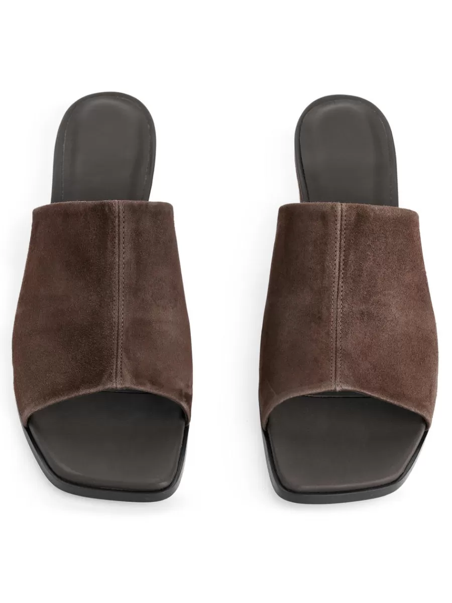Clearance ARKET Mid-Heel Suede Sandals Brown
