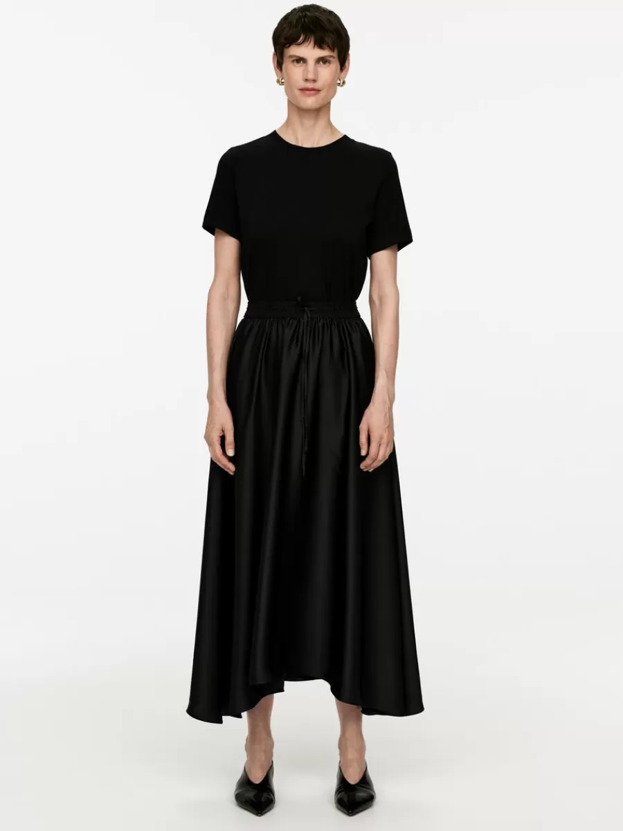 Online ARKET Midi Satin Skirt Black