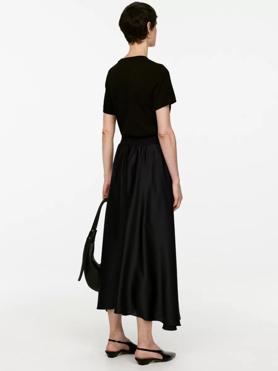 Online ARKET Midi Satin Skirt Black