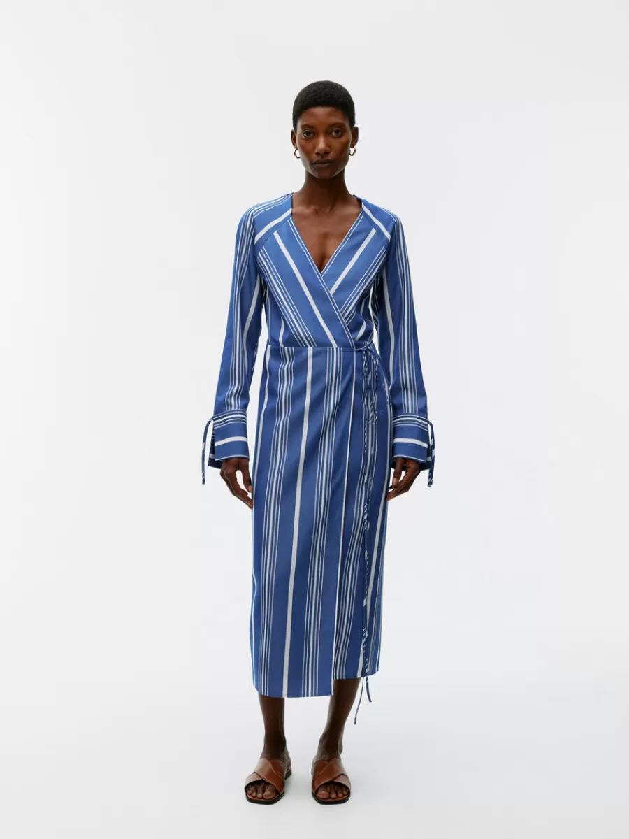 Store ARKET Midi Wrap Dress Blue/White