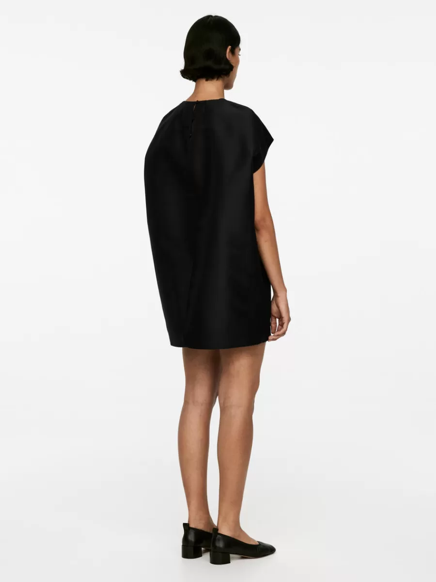 Online ARKET Mini Cape Dress Black