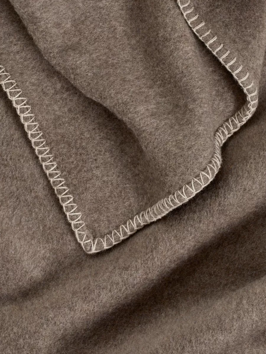Hot ARKET Nativa Wool Blanket Dark Mole