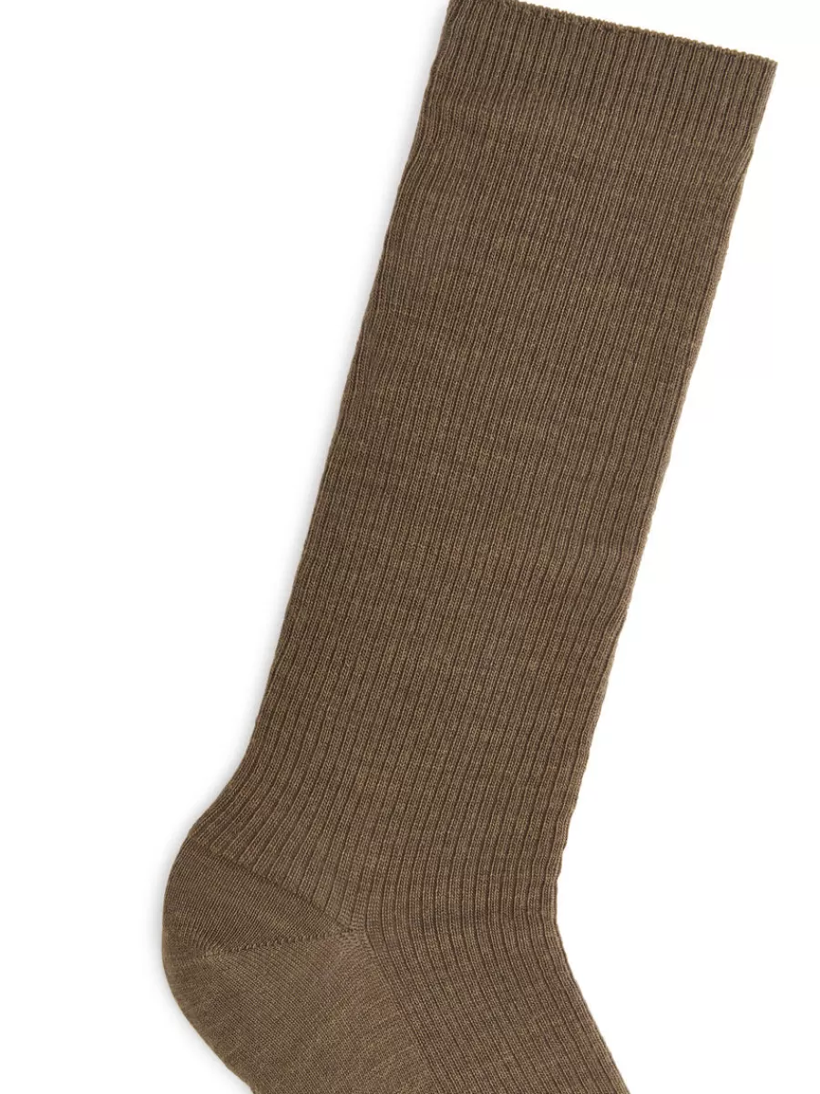 Discount ARKET Ribbed Wool-Blend Socks Brown