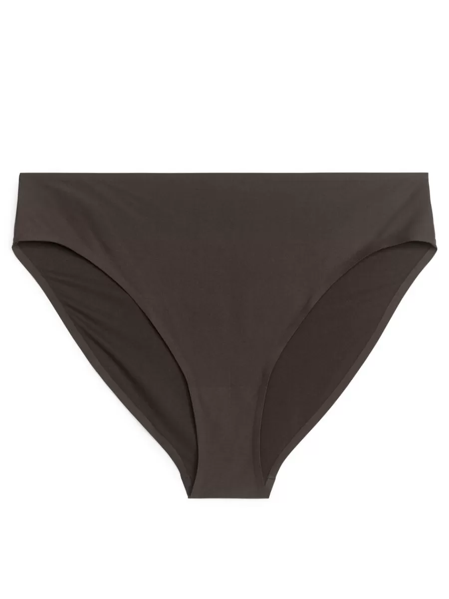 Discount ARKET Seamless Briefs Brown