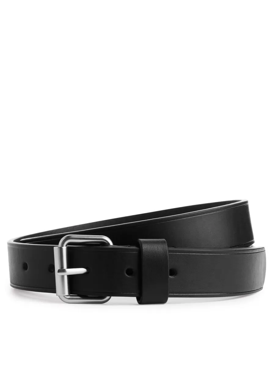 Clearance ARKET Slim Leather Belt Black