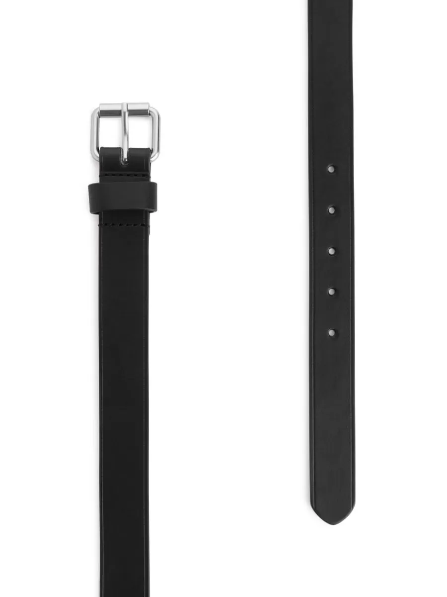 Clearance ARKET Slim Leather Belt Black