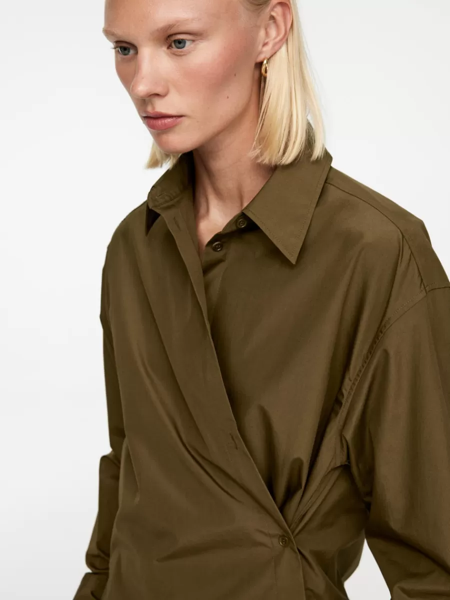 Cheap ARKET Two-Way Poplin Shirt Olive green