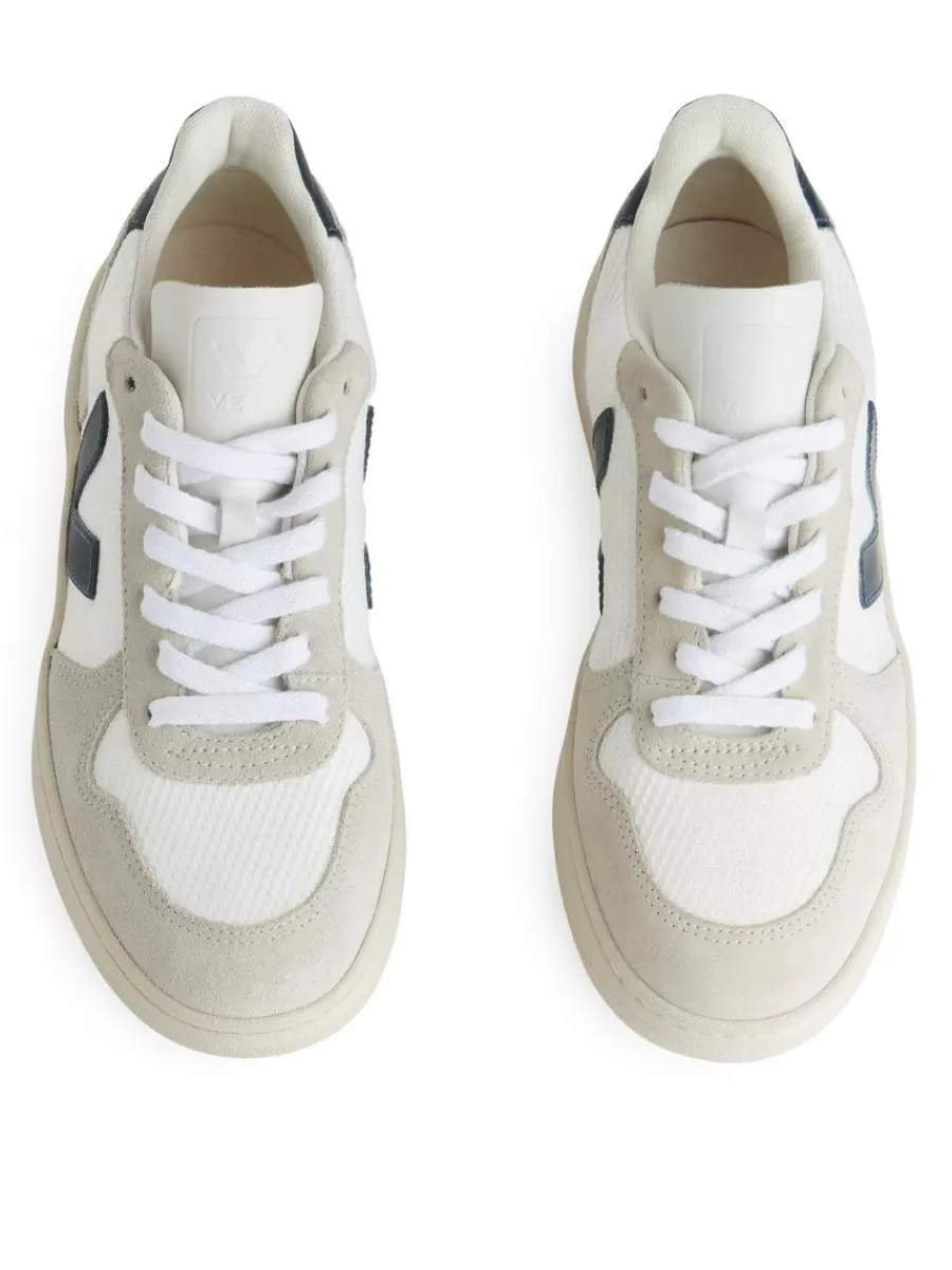 Online ARKET Veja V-10 Trainers White/Blue